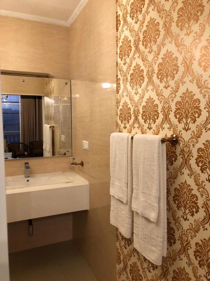 Hotel Bonavista Нувара-Элия Экстерьер фото
